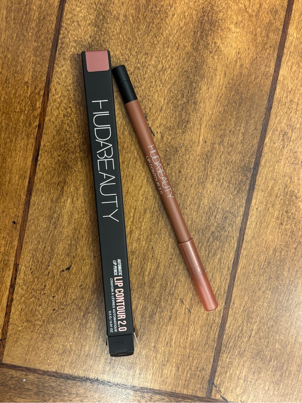 Huda Beauty Lip Contour 2.0 Lip Liner - Warm Brown